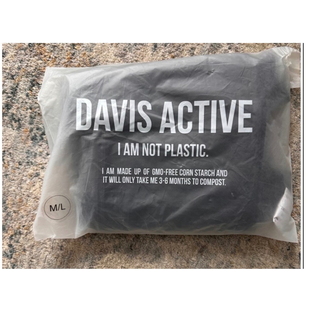 Davis Active Women Black High Waisted Flare Leg Yoga Pants Size M/L